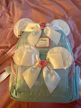 Loungefly Disney Minnie Mouse Bow Embossed Backpack & Wallet Set